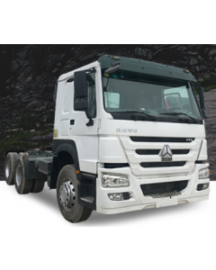 Howo tractor truck head 6x4 trucks price